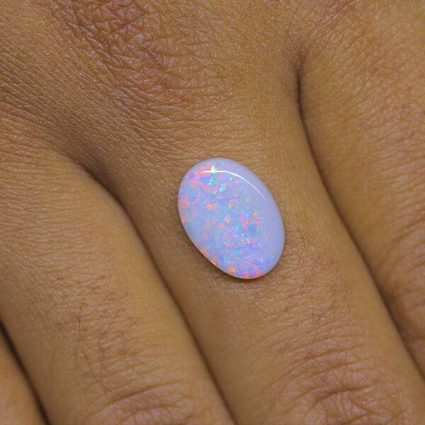 Certified White Australian Fire Opal - 4.00 Ratti