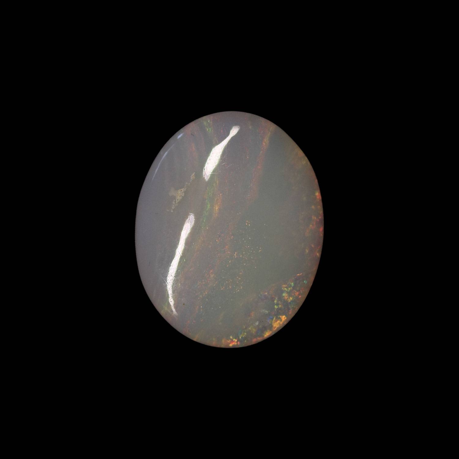 Australian Fire Opal -3.98 Carat / 4.25 Ratti