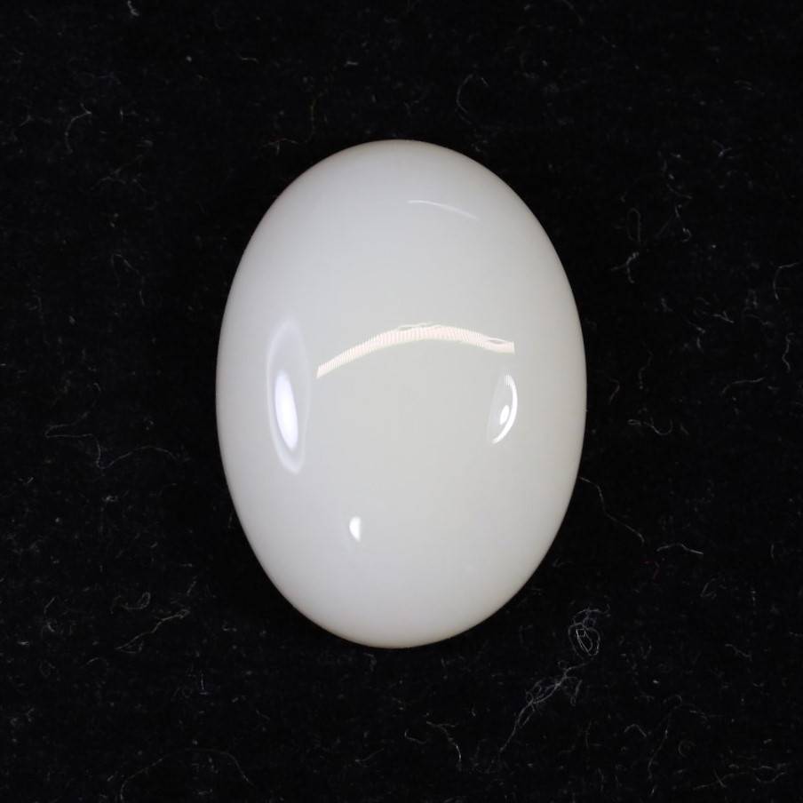 Australian White Opal - 7.50 Carat / 8.25 Ratti
