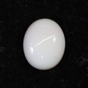 Australian White Opal - 8.20 Carat / 9.00 Ratti