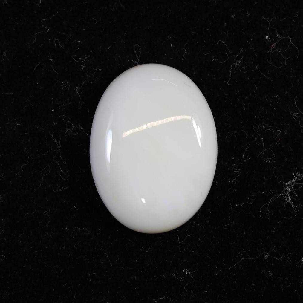Australian White Opal - 9.30 Carat / 10.25 Ratti