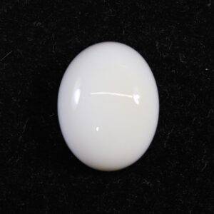 Australian White Opal - 8.90 Carat / 9.50 Ratti