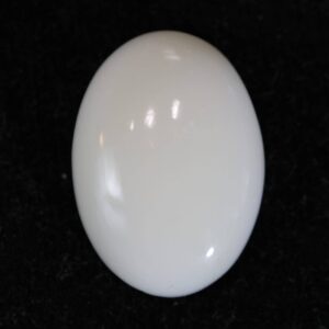 Australian Milky White Opal 5.00 Carat / 5.50 Ratti